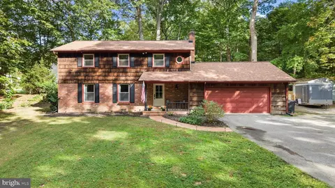 29349 Woodridge Dr, Easton, MD 21601