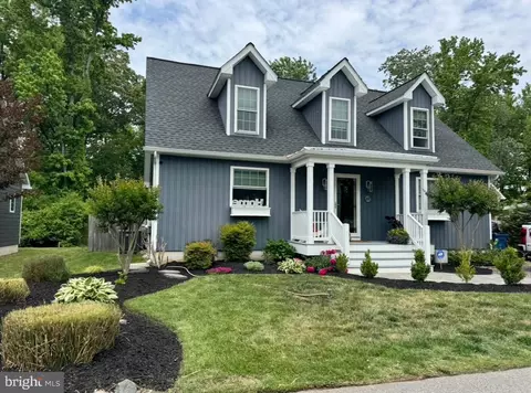 207 Brooks Ln, Saint Michaels, MD 21663
