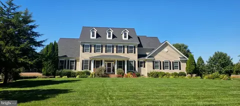 13579 Rustling Oaks Dr, Wye Mills, MD 21679
