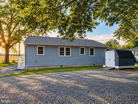 Exterior - 4072 Main St, Trappe, MD 21673 photo 2 of 2