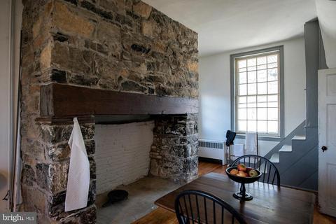 11212 Mapleville Rd, Smithsburg, MD 21783 photo 10