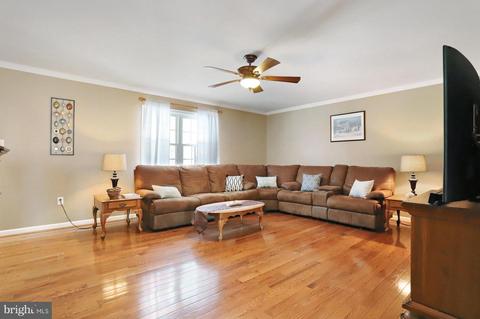 12315 Forrest Hill Rd, Clear Spring, MD 21722 photo 6