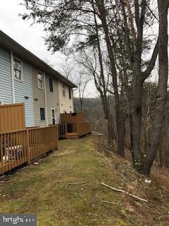4 Fleming Dr, Hancock, MD 21750 photo 5