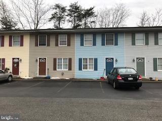 4 Fleming Dr, Hancock, MD 21750 photo 1