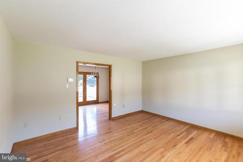 83 Byron Dr, Smithsburg, MD 21783 photo 5