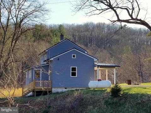 14902 Buck Resort Ln, Hancock, MD 21750 photo 2