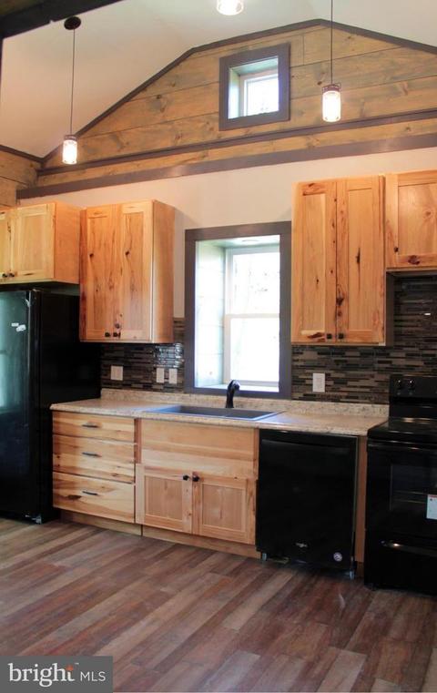 14902 Buck Resort Ln, Hancock, MD 21750 photo 11