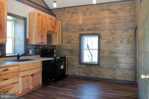 14902 Buck Resort Ln, Hancock, MD 21750 photo 12