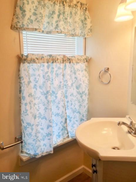 25423 Cascade Rd, Cascade, MD 21719 photo 25