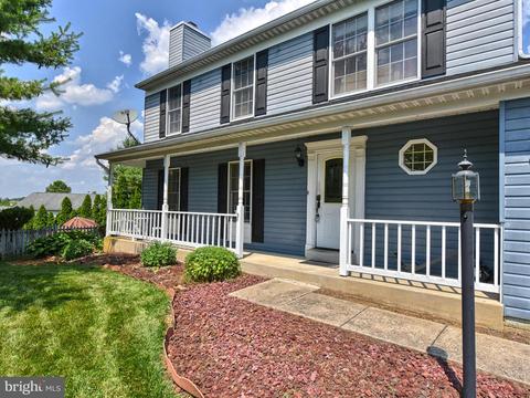 102 Patricks Ct, Smithsburg, MD 21783 photo 2