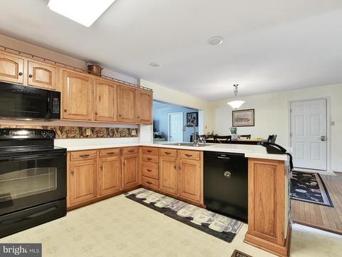 102 Patricks Ct, Smithsburg, MD 21783 photo 11