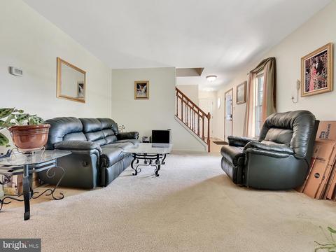 102 Patricks Ct, Smithsburg, MD 21783 photo 5