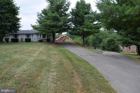 15615 Broadfording Rd, Clear Spring, MD 21722 photo 2