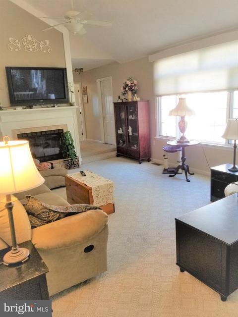 67 E Water St, Smithsburg, MD 21783 photo 17