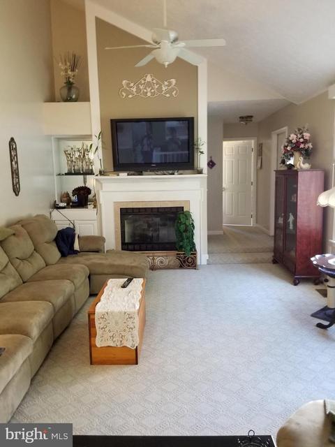 67 E Water St, Smithsburg, MD 21783 photo 16