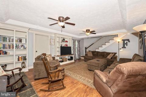 14429 Macafee Hill Rd, Cascade, MD 21719 photo 5