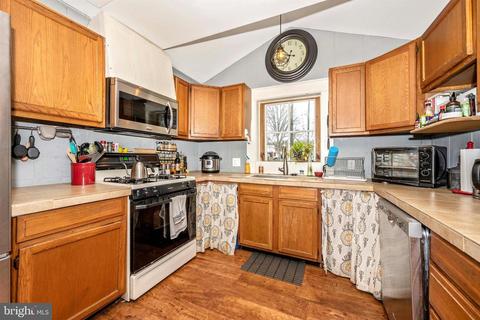 14429 Macafee Hill Rd, Cascade, MD 21719 photo 17
