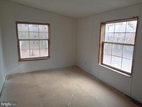 3321 Hoffmans Inn Rd, Hancock, MD 21750 photo 7