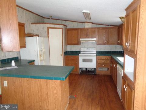 3321 Hoffmans Inn Rd, Hancock, MD 21750 photo 4