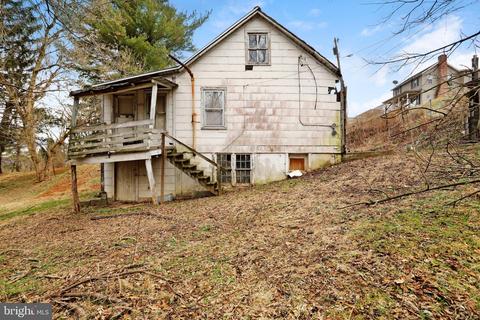 26 Brent St, Hancock, MD 21750 photo 9
