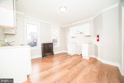 1050 Corbett St, Hagerstown, MD 21740 photo 8