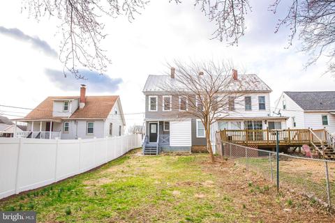 1050 Corbett St, Hagerstown, MD 21740 photo 4