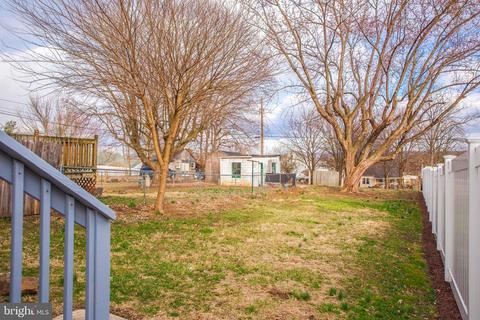 1050 Corbett St, Hagerstown, MD 21740 photo 3