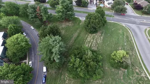 Kenly Avenue, Hagerstown, MD 21740