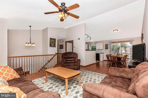 56 Byron Dr, Smithsburg, MD 21783 photo 6