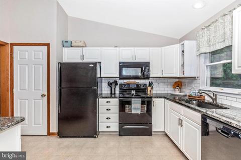 56 Byron Dr, Smithsburg, MD 21783 photo 17