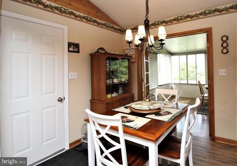 12604 Knepper Rd, Clear Spring, MD 21722 photo 9