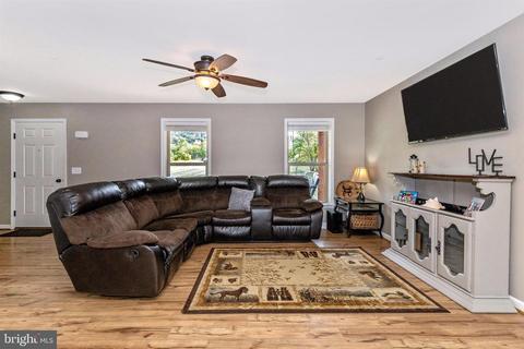 14450 Edgemont Rd, Smithsburg, MD 21783 photo 8