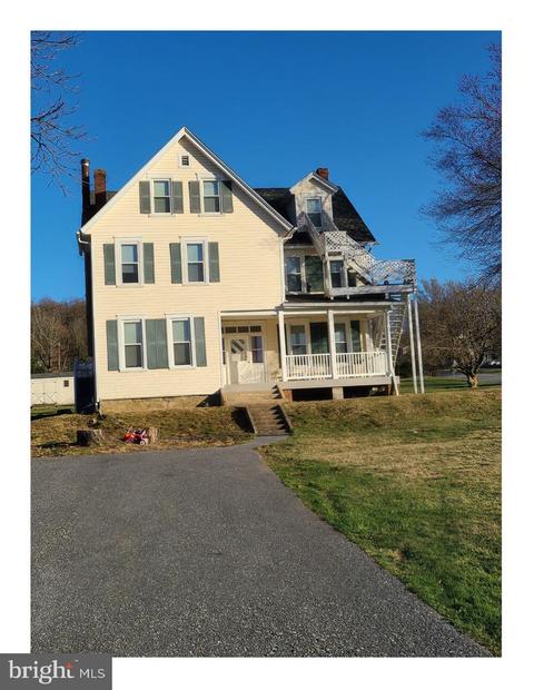 25305 Cascade Rd, Cascade, MD 21719 photo 1