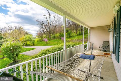 10304 Easterday Ct, Hagerstown, MD 21742 photo 6