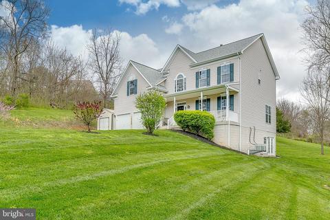 10304 Easterday Ct, Hagerstown, MD 21742 photo 3