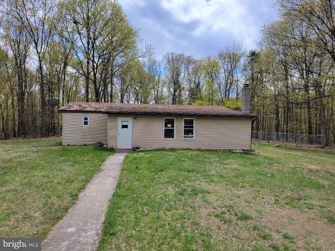 3045 Mann Rd, Hancock, MD 21750 photo 1