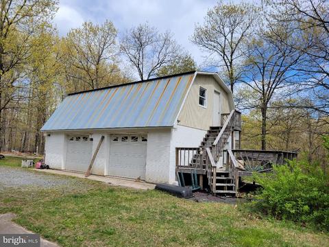 3045 Mann Rd, Hancock, MD 21750 photo 5
