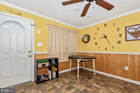 24565 Hells Delight Rd, Smithsburg, MD 21783 photo 2