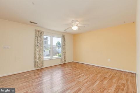 357 E Ridge Dr, Hagerstown, MD 21740 photo 4