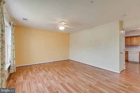 357 E Ridge Dr, Hagerstown, MD 21740 photo 5