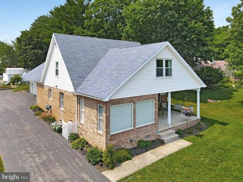 12816 Bikle Rd, Smithsburg, MD 21783 photo 1