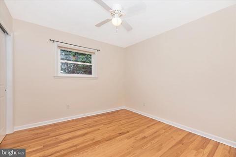 21930 Holiday Dr, Smithsburg, MD 21783 photo 22