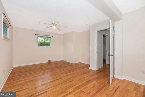 21930 Holiday Dr, Smithsburg, MD 21783 photo 14