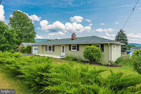 21930 Holiday Dr, Smithsburg, MD 21783 photo 1