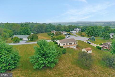 16507 Ruby Cir, Hagerstown, MD 21740 photo 3