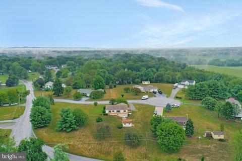 16507 Ruby Cir, Hagerstown, MD 21740 photo 38