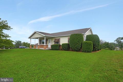 16507 Ruby Cir, Hagerstown, MD 21740 photo 1