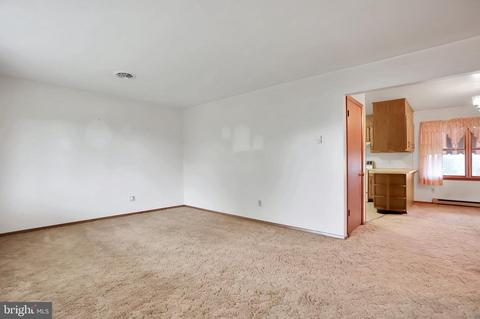 16507 Ruby Cir, Hagerstown, MD 21740 photo 6