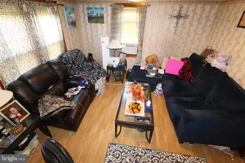 13403 Resh Rd, Hagerstown, MD 21740 photo 2