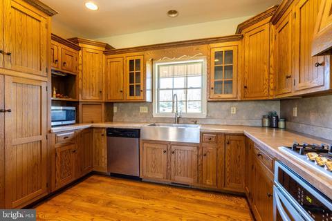 11710 Big Spring Rd, Clear Spring, MD 21722 photo 7